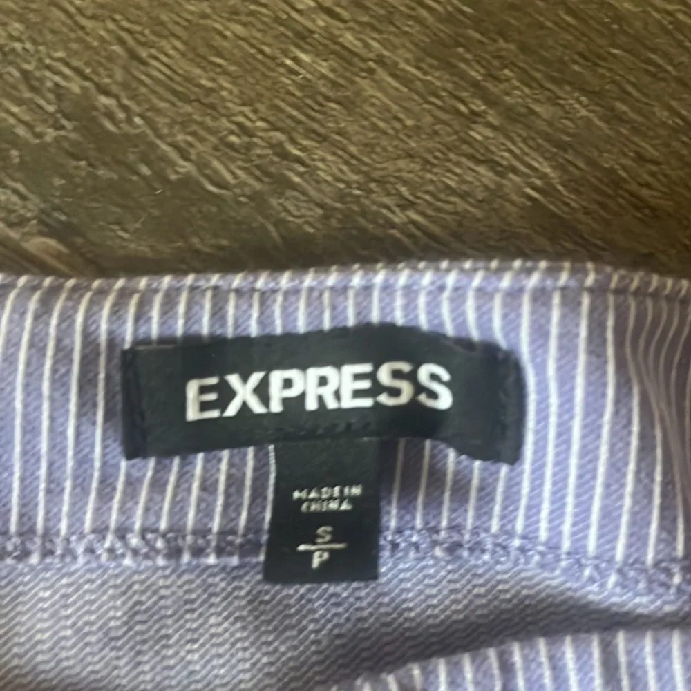 Express top - Picture 2 of 2